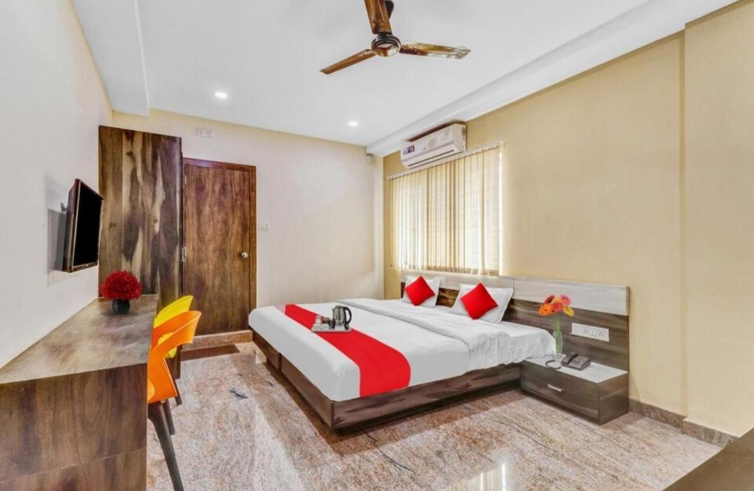 Lavish Residency Hotel Bangalore Exterior photo