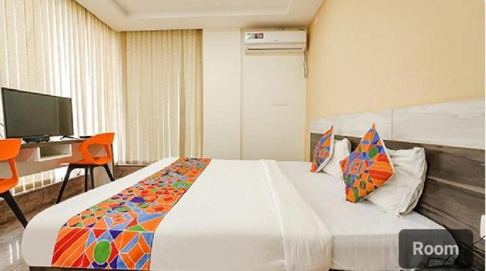Lavish Residency Hotel Bangalore Exterior photo